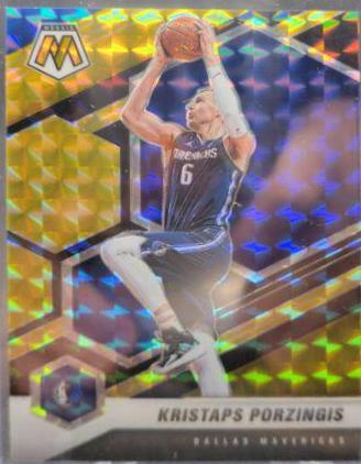 Kristaps Porzingis [Gold Mosaic] #74