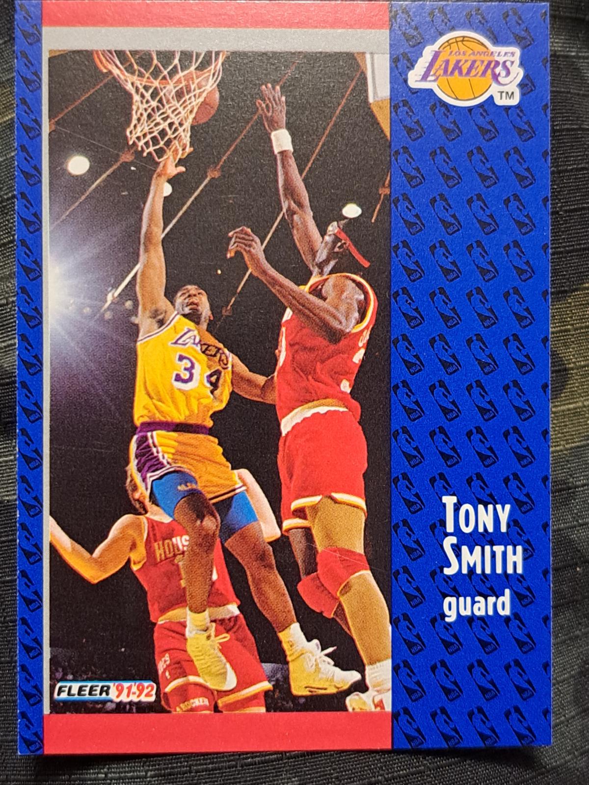 Tony Smith #303