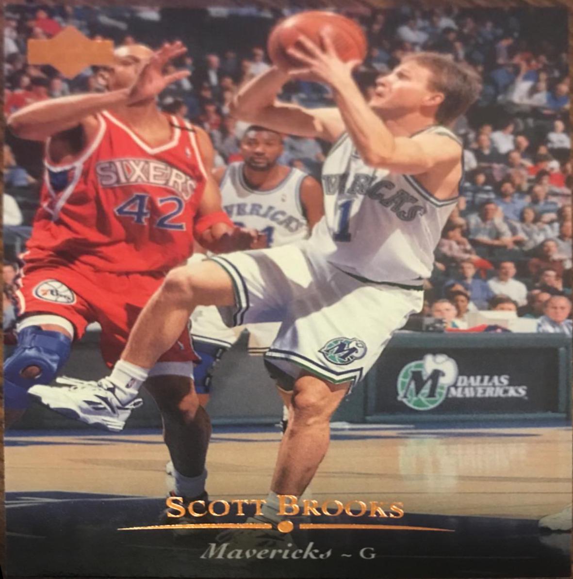Scott Brooks #32