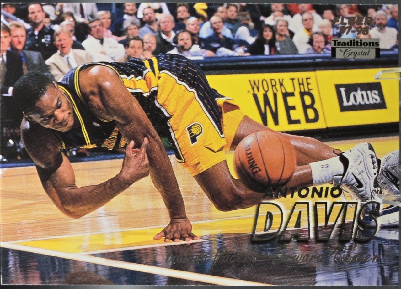 Antonio Davis [Crystal] #213