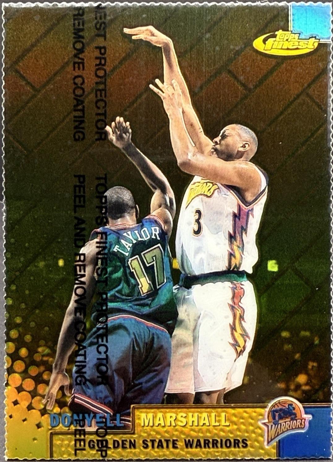 Donyell Marshall [Gold Refractor] #42