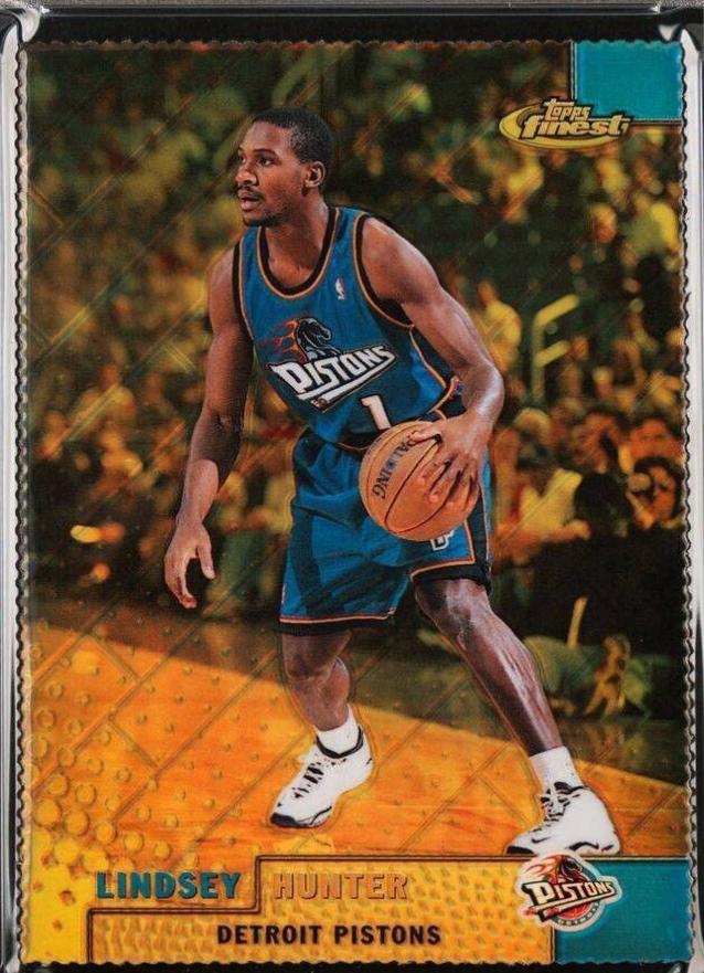 Lindsey Hunter [Gold Refractor] #15