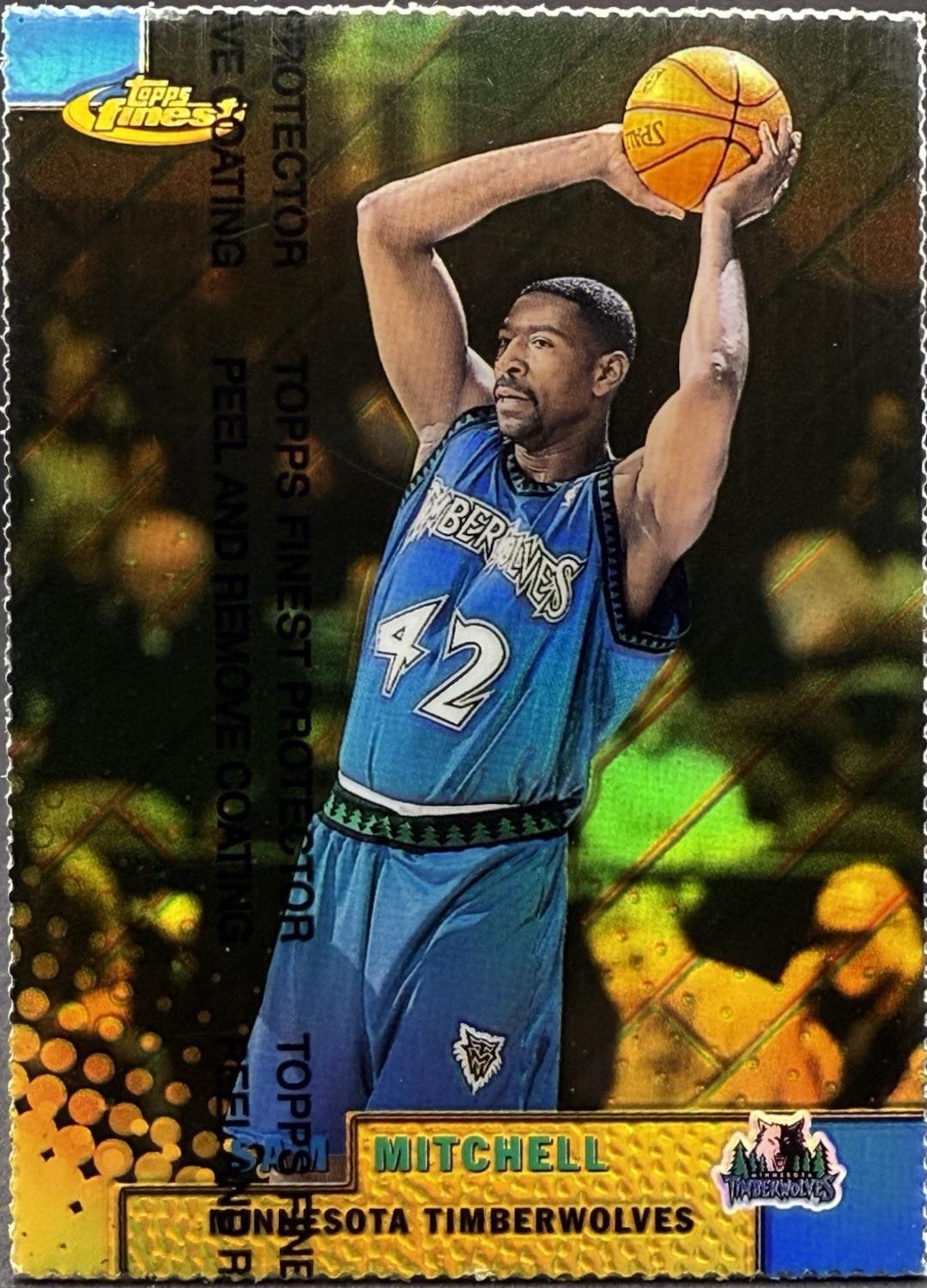 Sam Mitchell [Gold Refractor] #20