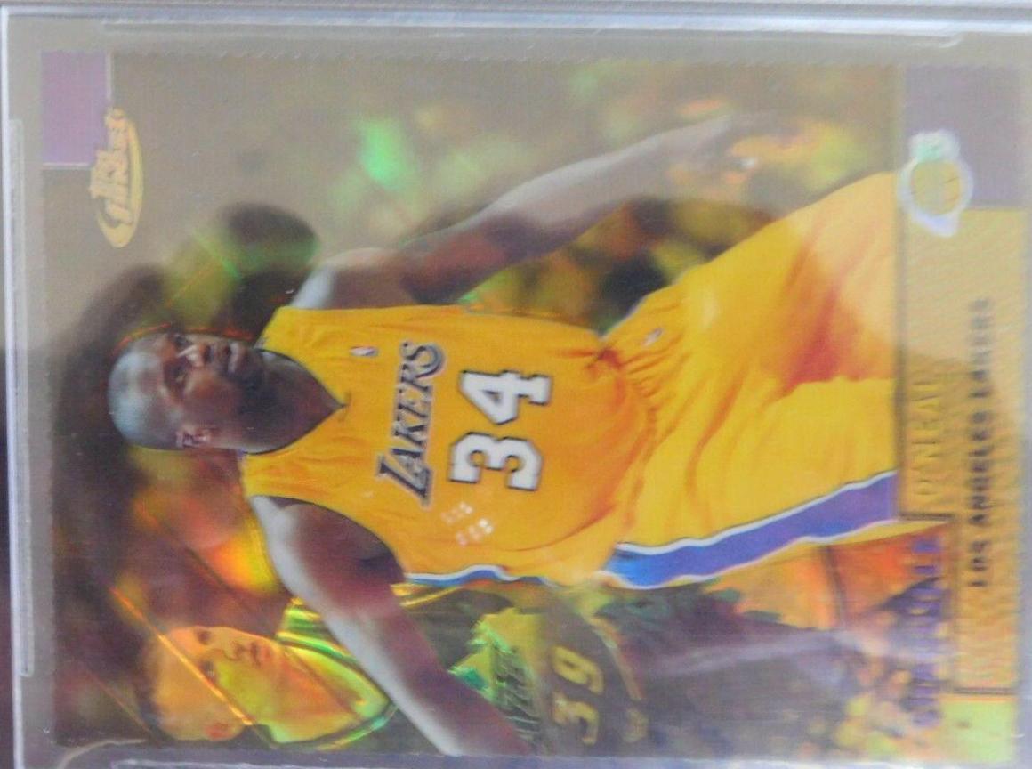 Shaquille O'Neal [Gold Refractor] #186