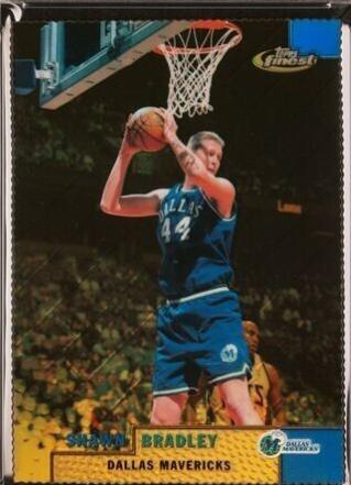 Shawn Bradley [Gold Refractor] #223