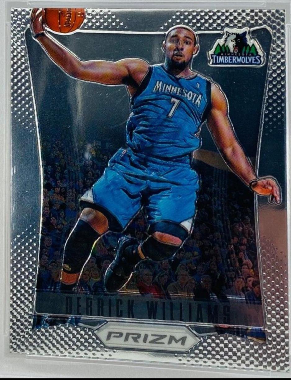 Derrick Williams [Gold Prizm] #226