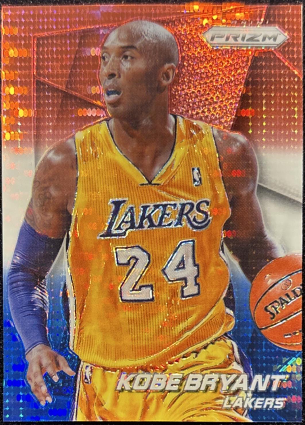Kobe Bryant [Gold Pulsar Prizm] #136