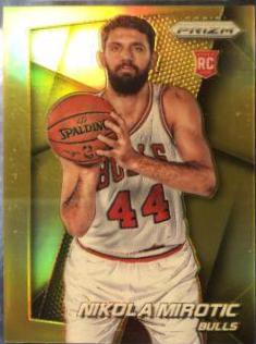 Nikola Mirotic [Gold Prizm] #300