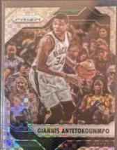 Giannis Antetokounmpo [Starburst Prizm] #13