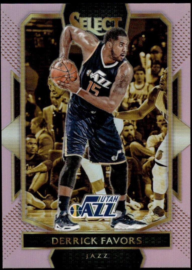 Derrick Favors [Pink Prizm] #233