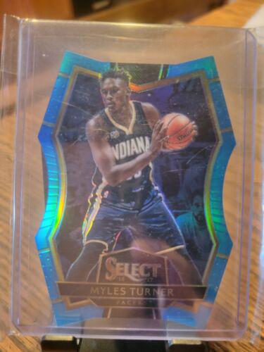 Myles Turner [Die Cut Gold Prizm] #127