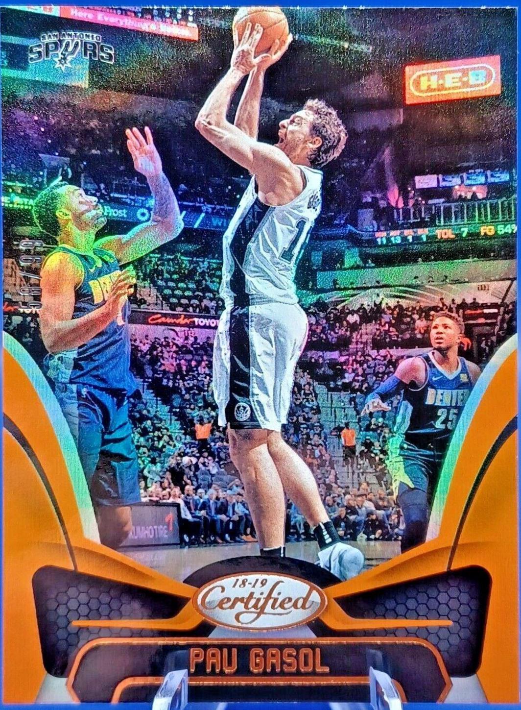 Pau Gasol [Mirror Orange] #117