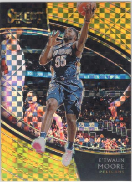E'Twaun Moore [Gold Prizm] #240