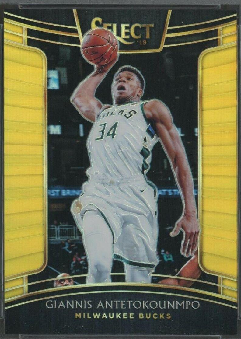 Giannis Antetokounmpo [Gold Prizm] #13
