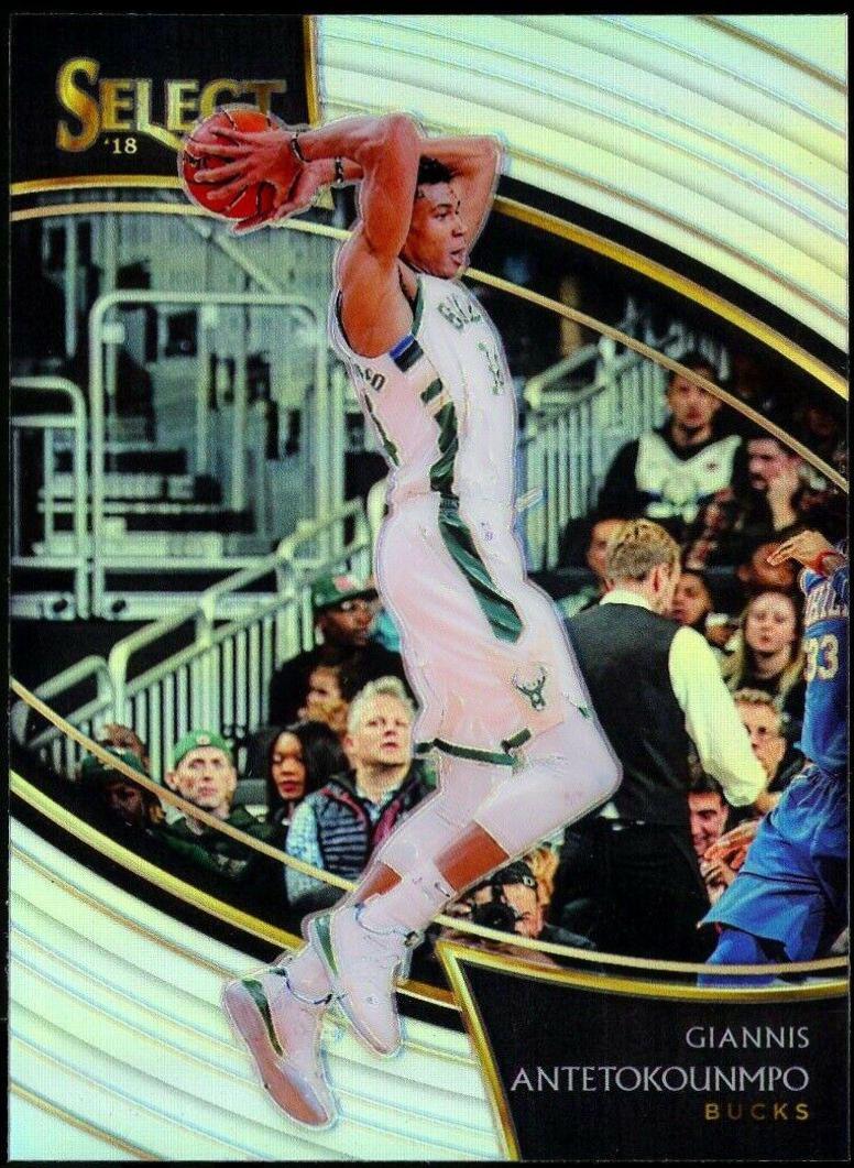 Giannis Antetokounmpo [Silver Prizm] #207