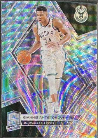 Giannis Antetokounmpo [Wave Fotl] #34