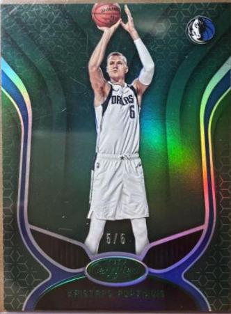 Kristaps Porzingis [Mirror Green] #23