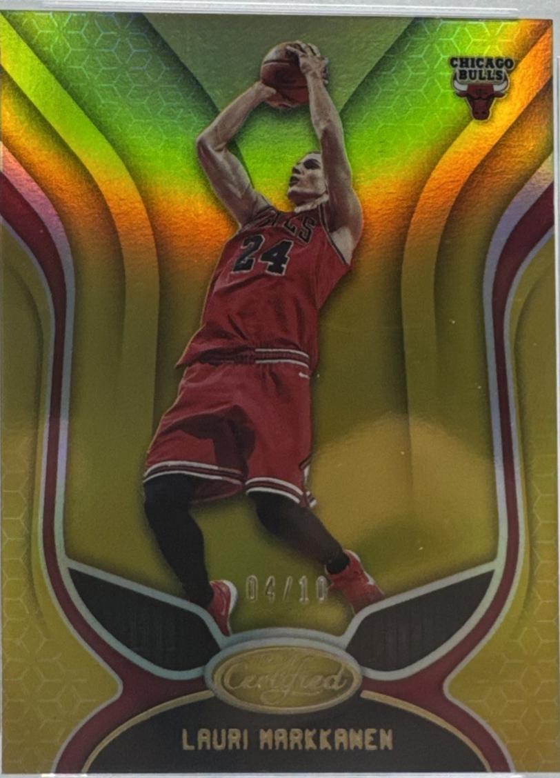 Lauri Markkanen [Mirror Gold] #40