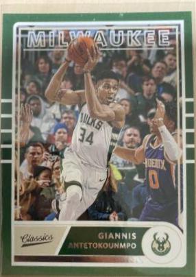 Giannis Antetokounmpo [Gold] #652