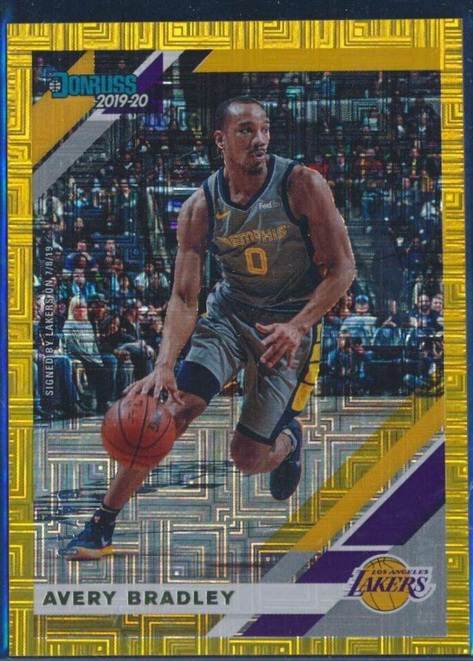 Avery Bradley [Gold Infinite] #98