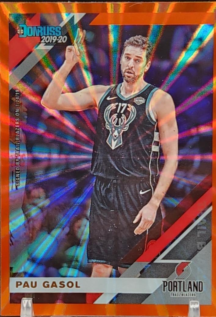 Pau Gasol [Orange Laser] #115