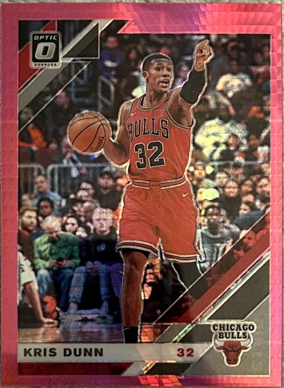 Kris Dunn [Pink] #54
