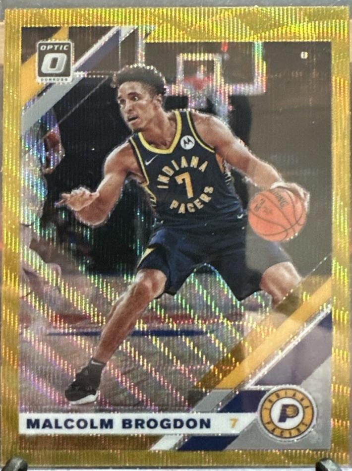 Malcolm Brogdon [Gold Wave] #108