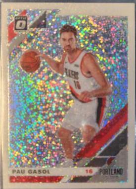 Pau Gasol [White Sparkle] #37