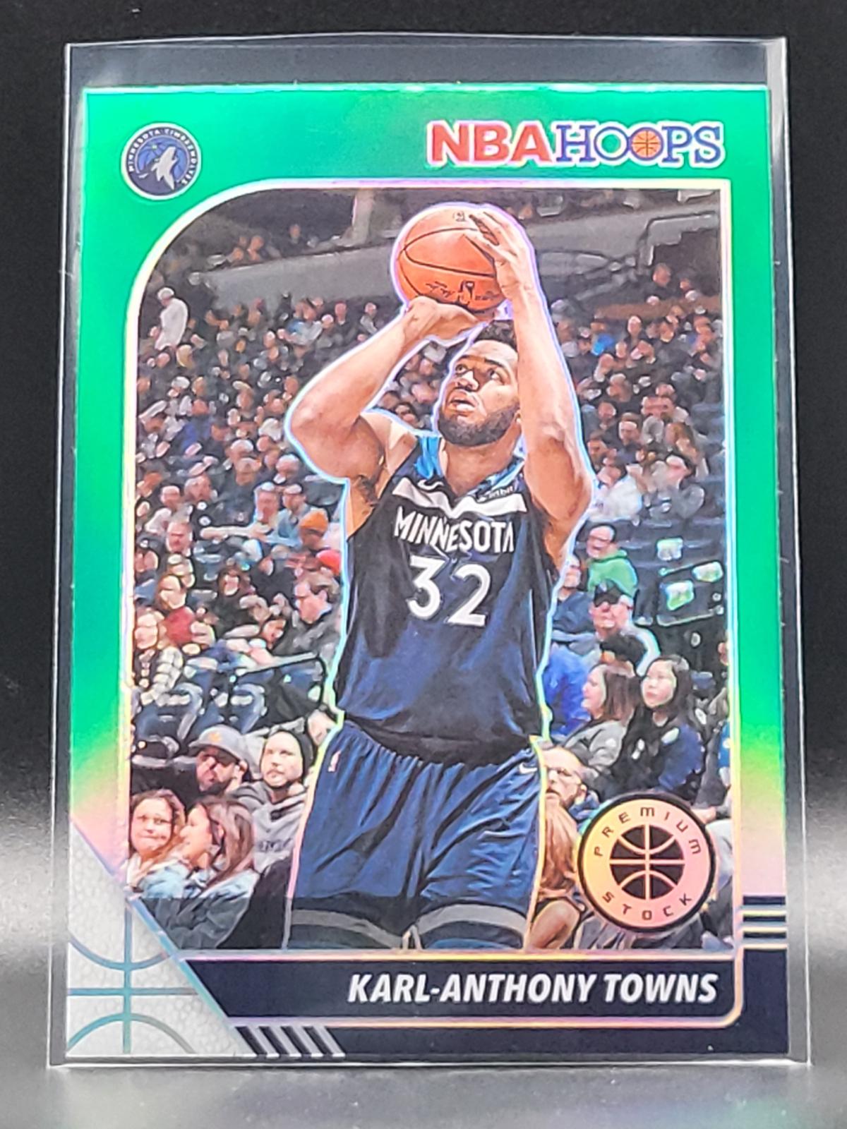 Karl Anthony Towns [Green] #111