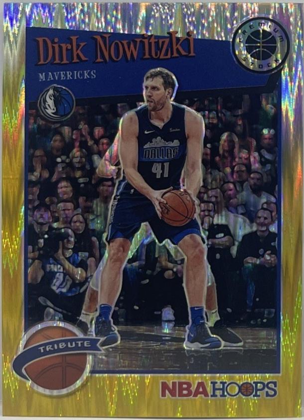 Dirk Nowitzki [Gold Flash] #282