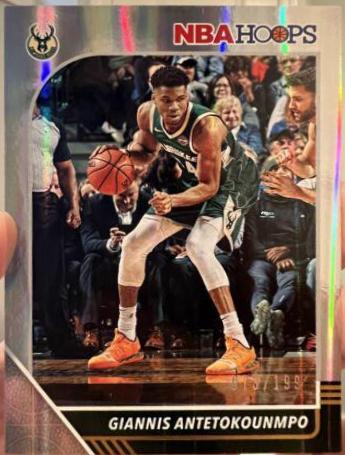 Giannis Antetokounmpo [Premium Box Prizm] #102
