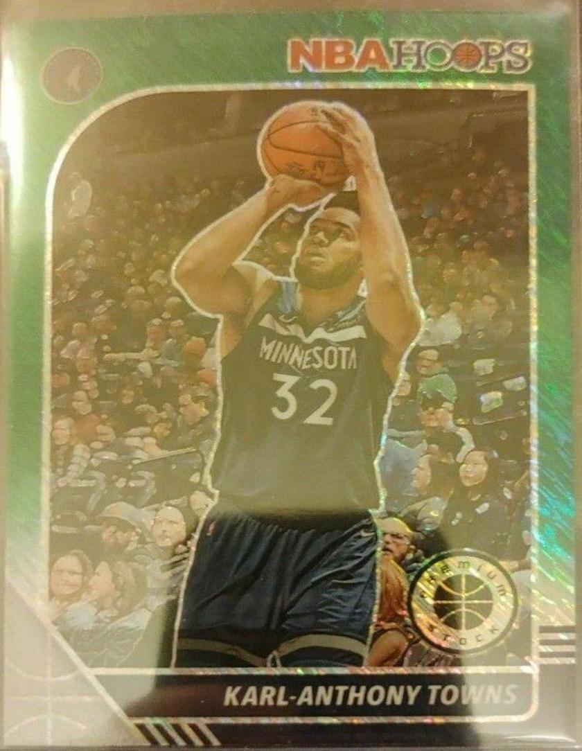 Karl Anthony Towns [Green Shimmer] #111