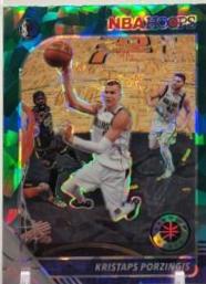 Kristaps Porzingis [Green Cracked Ice] #40