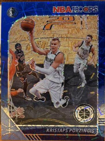 Kristaps Porzingis [Purple Cracked Ice] #40