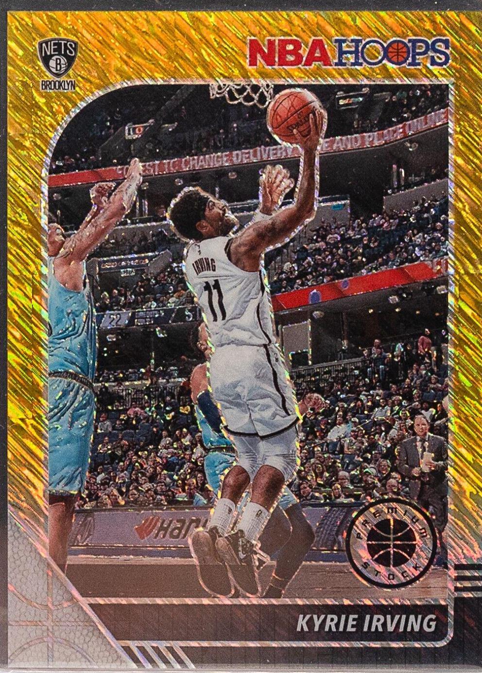 Kyrie Irving [Gold Shimmer] #290