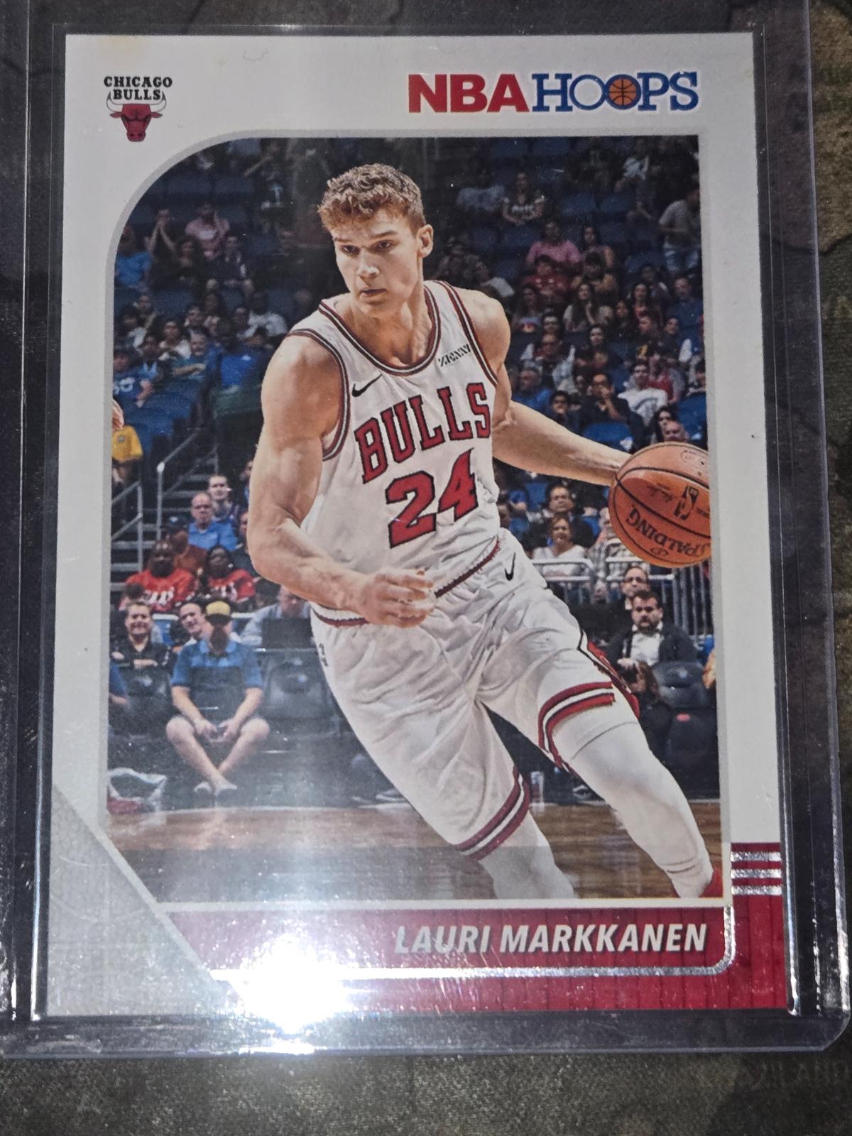 Lauri Markkanen #27