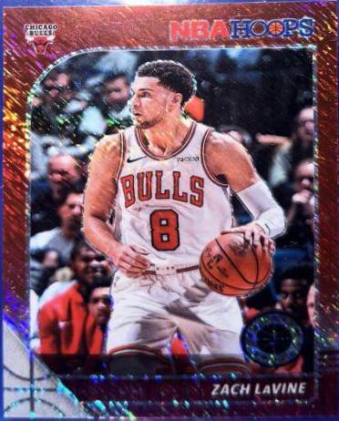 Zach LaVine [Red Shimmer] #25