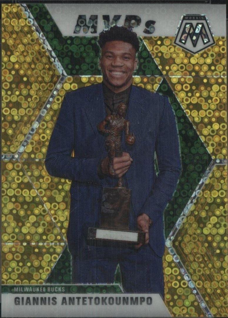 Giannis Antetokounmpo [Fast Break Gold] #297