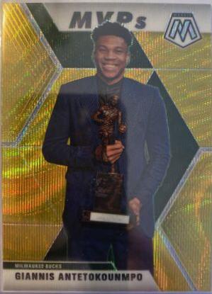 Giannis Antetokounmpo [Gold Mosaic] #297