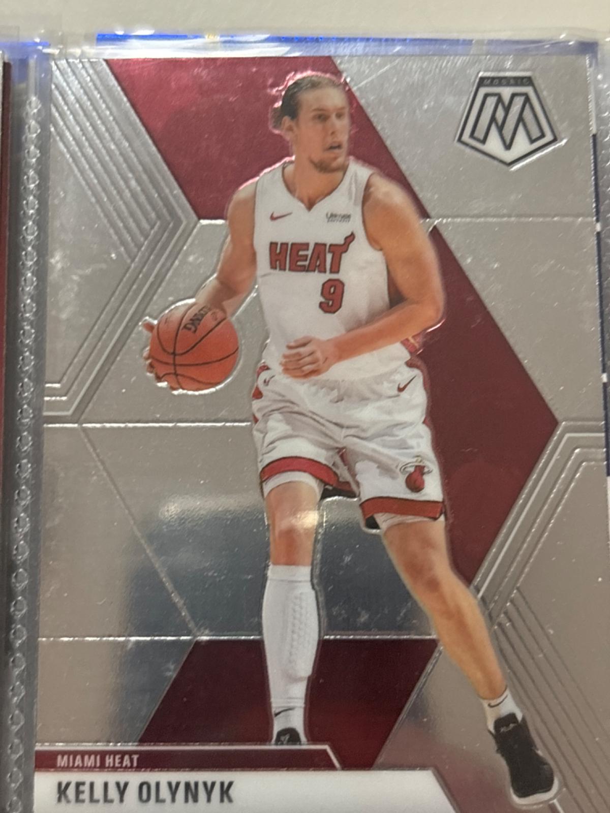 Kelly Olynyk #180
