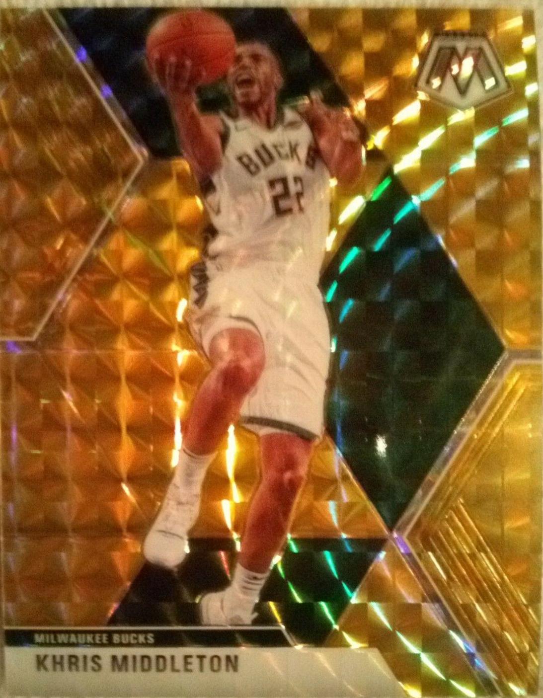 Khris Middleton [Gold Mosaic] #85
