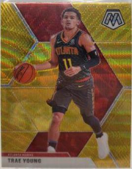 Trae Young [Gold Mosaic] #182
