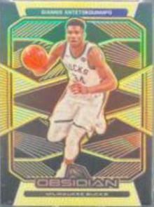 Giannis Antetokounmpo [Yellow] #76