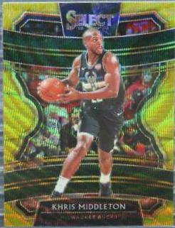 Khris Middleton [Gold Wave] #95