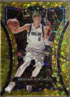 Kristaps Porzingis Gold Disco Prizm #123