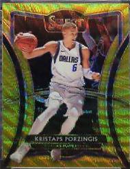 Kristaps Porzingis [Gold Wave] #123