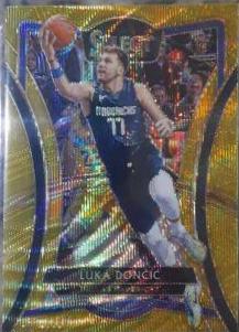 Luka Doncic [Gold Wave] #193