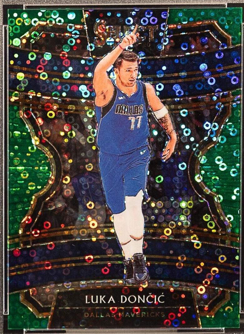 Luka Doncic [Green Disco Prizm] #67
