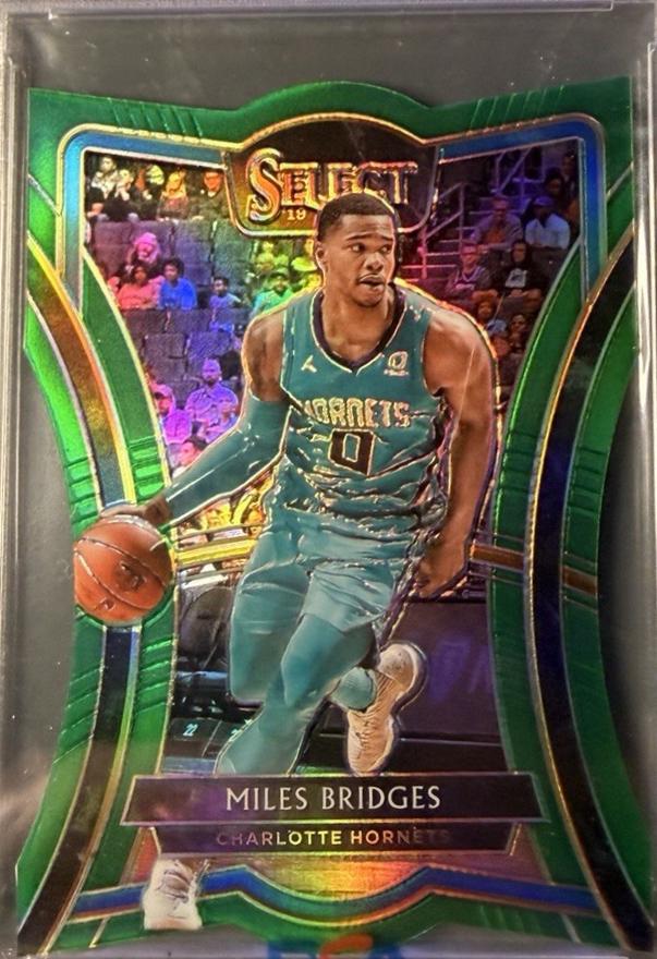 Miles Bridges [Die Cut Green Prizm] #165