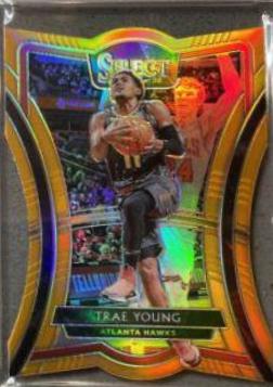 Trae Young [Die Cut Orange Prizm] #149